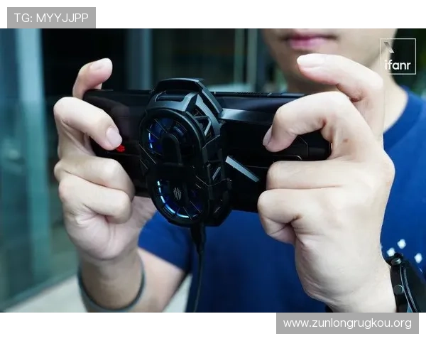 通过官方渠道下载d88尊龙手机客户端，确保账号安全和游戏顺畅体验